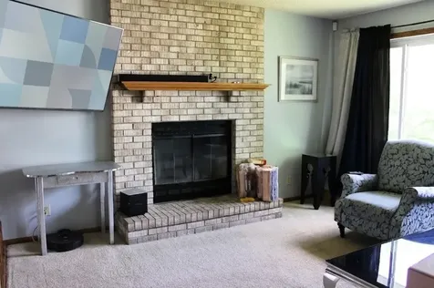 2401 Hazelwood Street Maplewood MN 55109