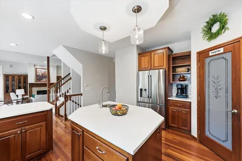 6690 Brenden Court Chanhassen MN 55317