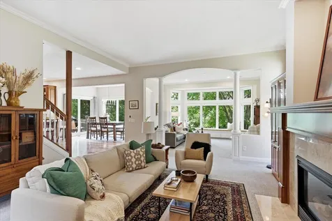 6690 Brenden Court Chanhassen MN 55317