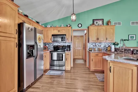 13433 Newlander Avenue Lindstrom MN 55045