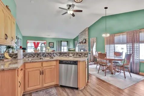13433 Newlander Avenue Lindstrom MN 55045