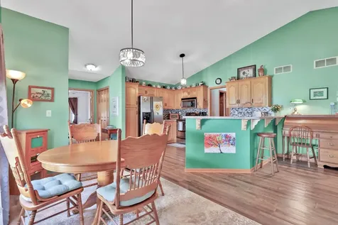 13433 Newlander Avenue Lindstrom MN 55045