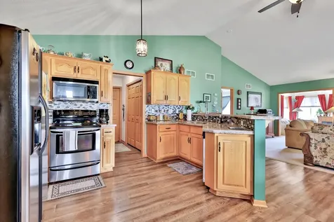 13433 Newlander Avenue Lindstrom MN 55045