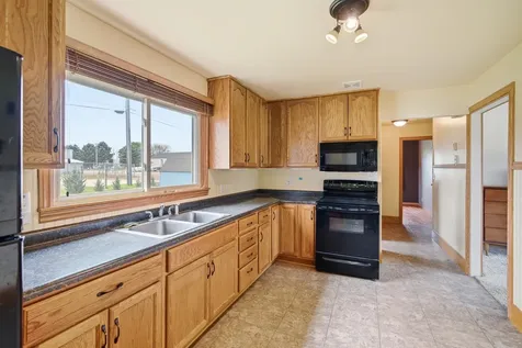 1027 Sioux Avenue Fairmont MN 56031