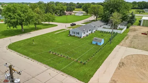 1027 Sioux Avenue Fairmont MN 56031