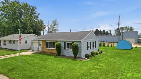 1027 Sioux Avenue Fairmont MN 56031
