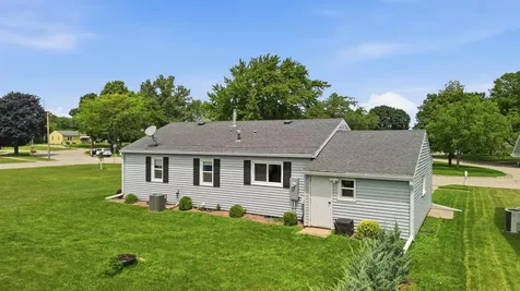 1027 Sioux Avenue Fairmont MN 56031