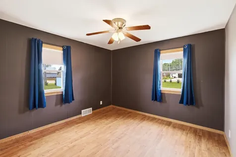 1027 Sioux Avenue Fairmont MN 56031