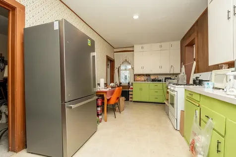 239 3rd Avenue W Shakopee MN 55379