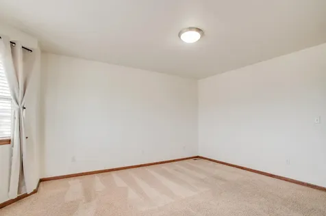 2678 57th Avenue S Fargo ND 58104