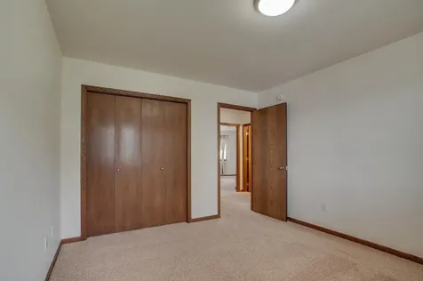 2678 57th Avenue S Fargo ND 58104