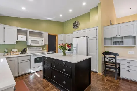 9629 Bennett Place Eden Prairie MN 55347