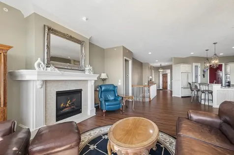 10100 Indigo Drive Eden Prairie MN 55347