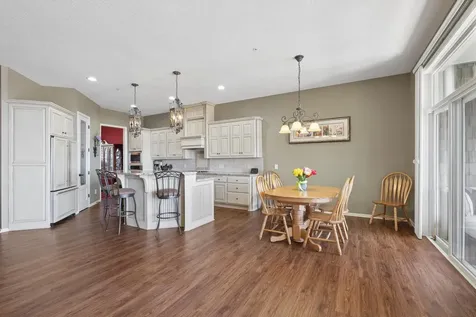 10100 Indigo Drive Eden Prairie MN 55347