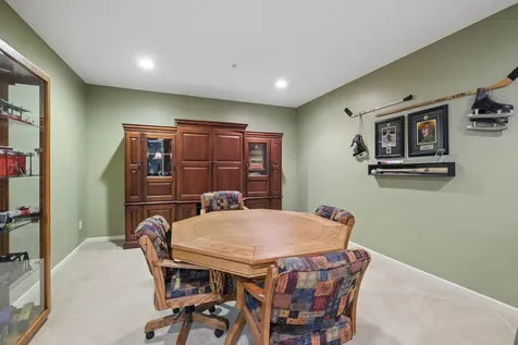 10100 Indigo Drive Eden Prairie MN 55347