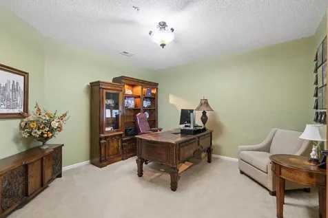 10100 Indigo Drive Eden Prairie MN 55347