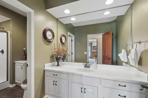 10100 Indigo Drive Eden Prairie MN 55347