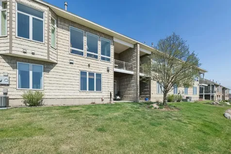 10100 Indigo Drive Eden Prairie MN 55347