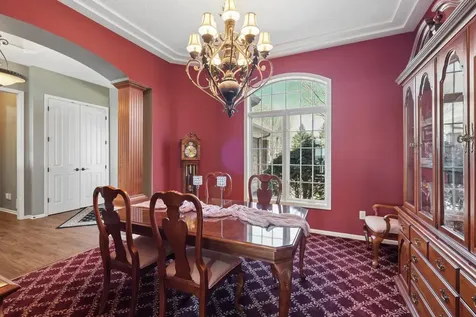 10100 Indigo Drive Eden Prairie MN 55347