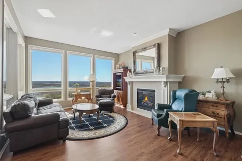 10100 Indigo Drive Eden Prairie MN 55347