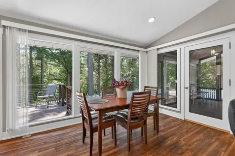 13 Overlook Road Dellwood MN 55110