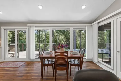 13 Overlook Road Dellwood MN 55110