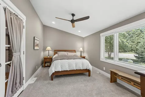 13 Overlook Road Dellwood MN 55110