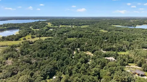 13 Overlook Road Dellwood MN 55110