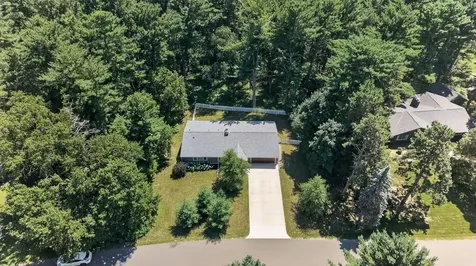 13 Overlook Road Dellwood MN 55110