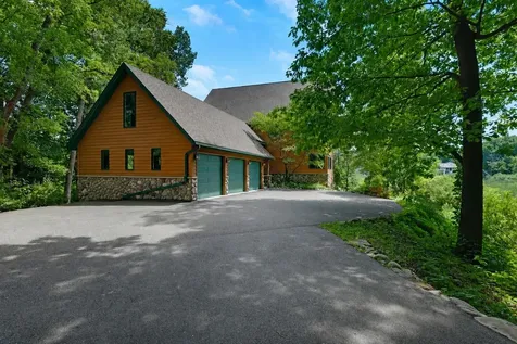 502 Shoreline Drive Wayzata MN 55391