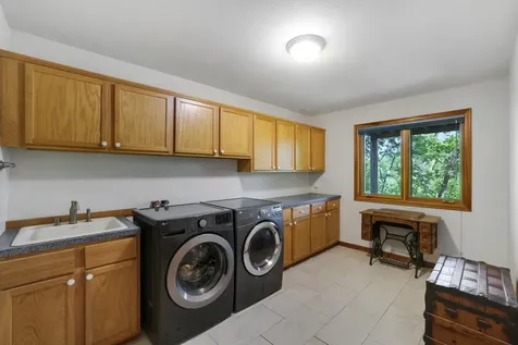 502 Shoreline Drive Wayzata MN 55391