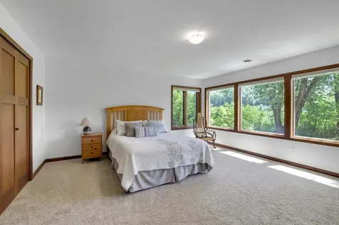 502 Shoreline Drive Wayzata MN 55391
