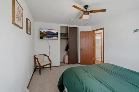 7327 74th Way N Brooklyn Park MN 55428
