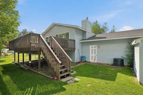 7327 74th Way N Brooklyn Park MN 55428