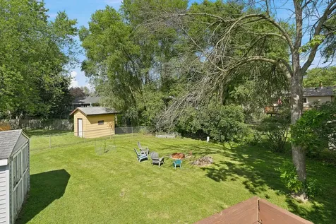 7327 74th Way N Brooklyn Park MN 55428