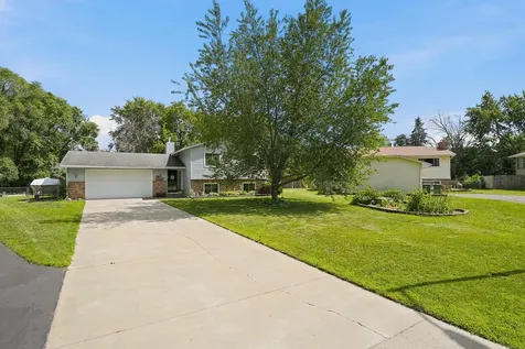 7327 74th Way N Brooklyn Park MN 55428