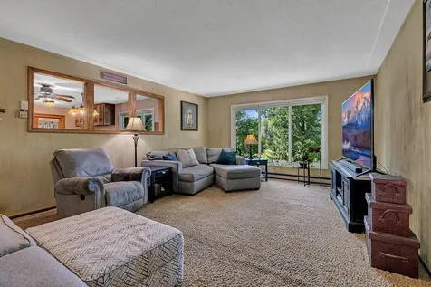 10150 Beebe Lake Road NE Hanover MN 55376