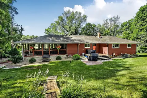 10150 Beebe Lake Road NE Hanover MN 55376
