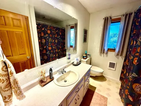 909 2nd Street NE Roseau MN 56751