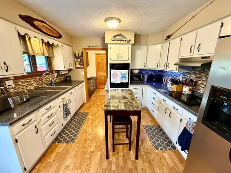 909 2nd Street NE Roseau MN 56751