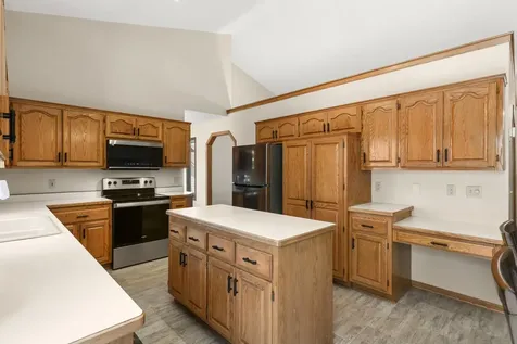 11525 Pondview Court Champlin MN 55316