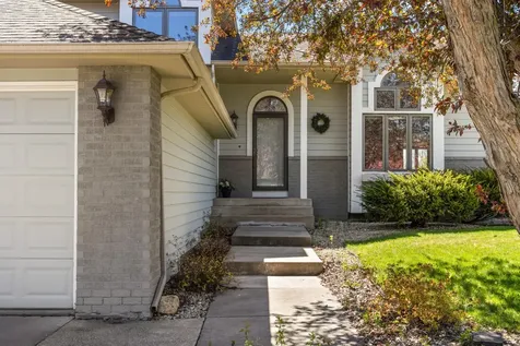11525 Pondview Court Champlin MN 55316