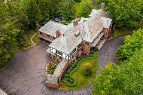 415 N Hawthorne Road Duluth MN 55812