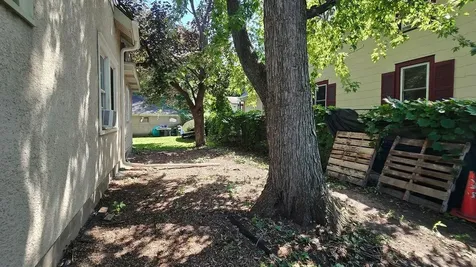 1462 Carroll Avenue Saint Paul MN 55104