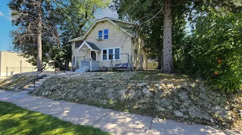 1462 Carroll Avenue Saint Paul MN 55104