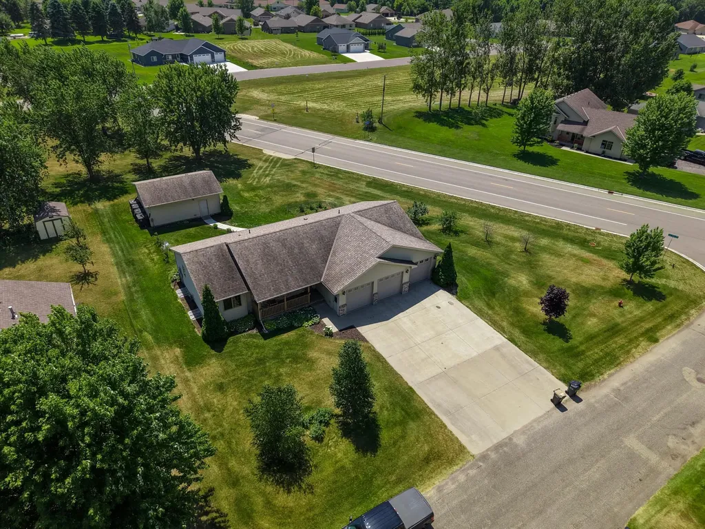 627 5th Street NW Richmond MN 56368