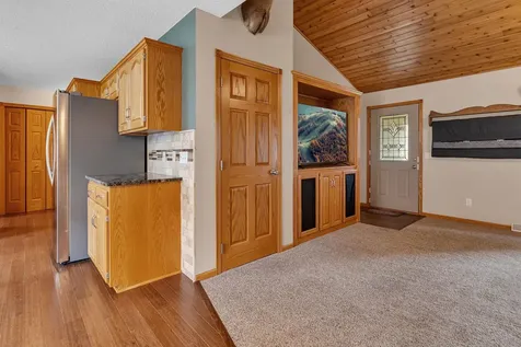 627 5th Street NW Richmond MN 56368