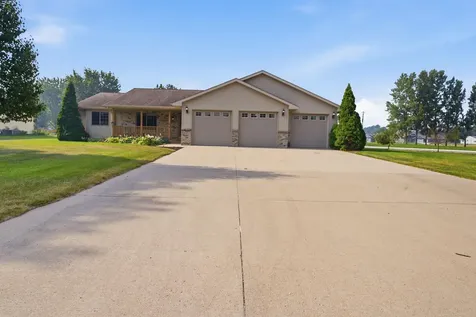 627 5th Street NW Richmond MN 56368