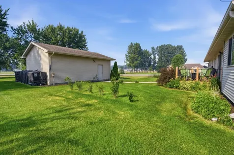 627 5th Street NW Richmond MN 56368