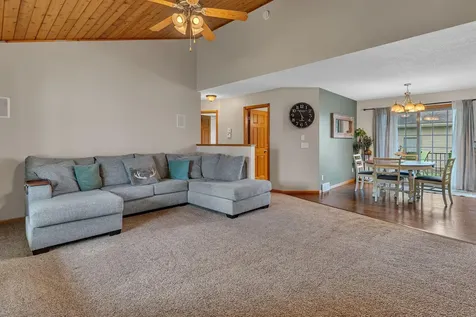 627 5th Street NW Richmond MN 56368